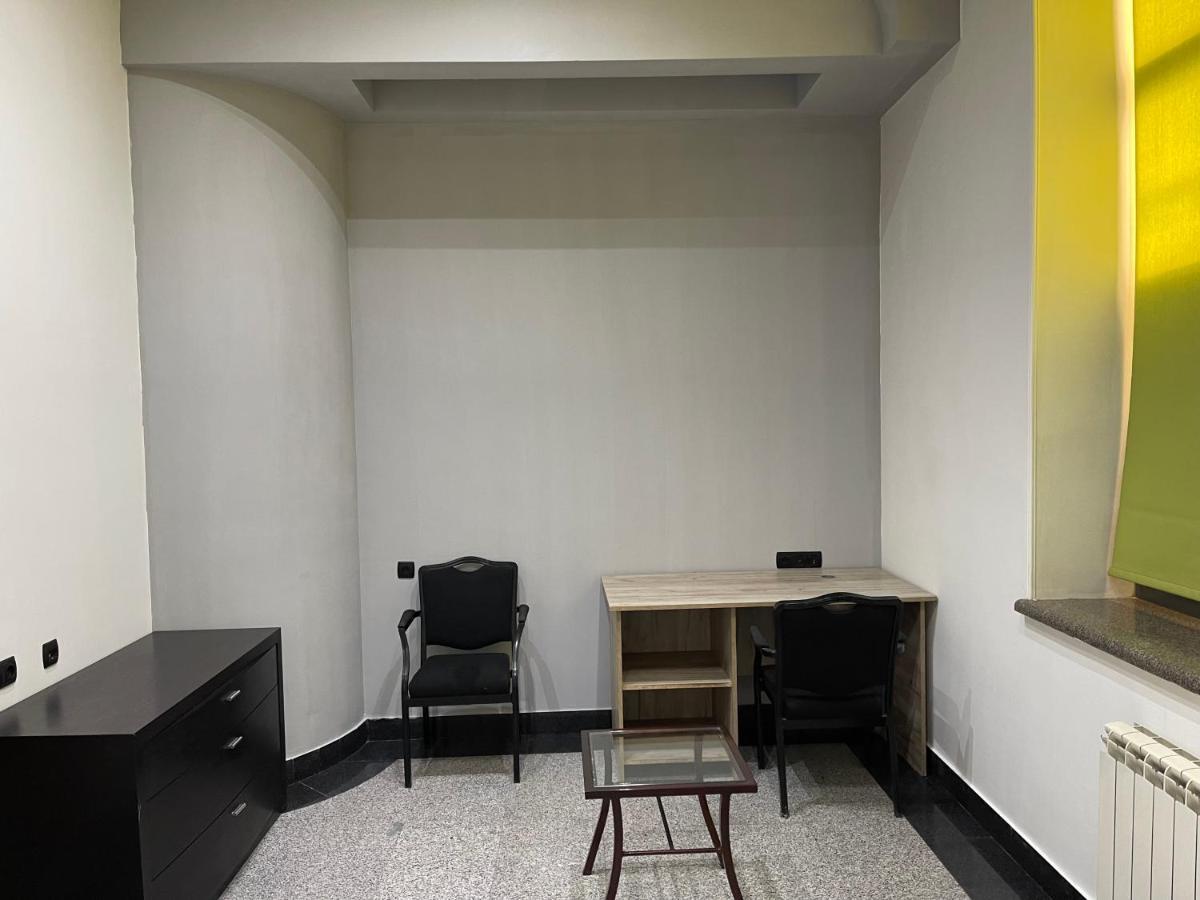 Joy Hotel Apartament Erivan Dış mekan fotoğraf