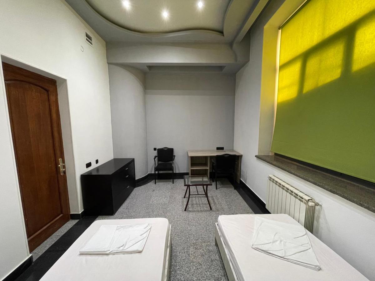Joy Hotel Apartament Erivan Dış mekan fotoğraf