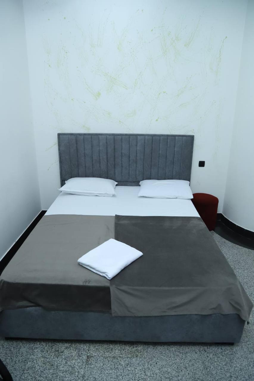 Joy Hotel Apartament Erivan Dış mekan fotoğraf